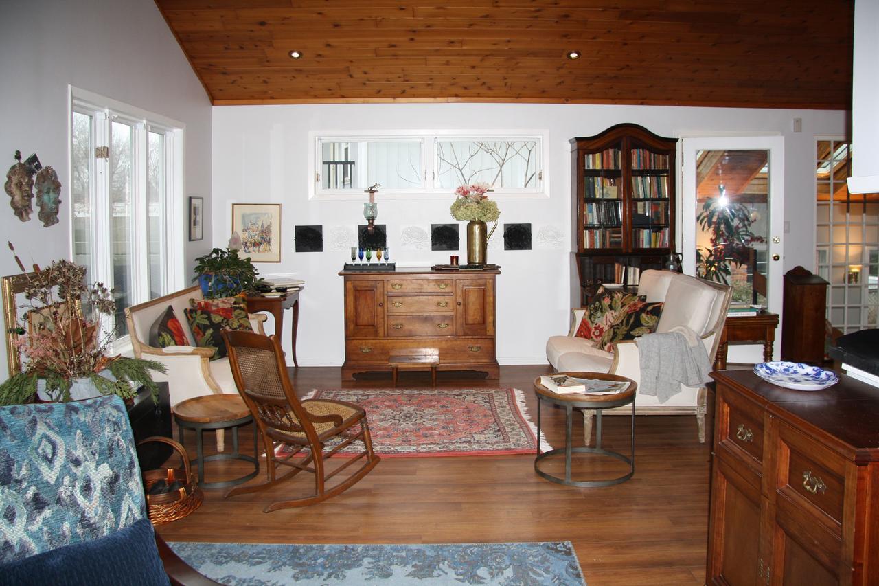 2 Moon Cottage Niagara-on-the-Lake Екстер'єр фото